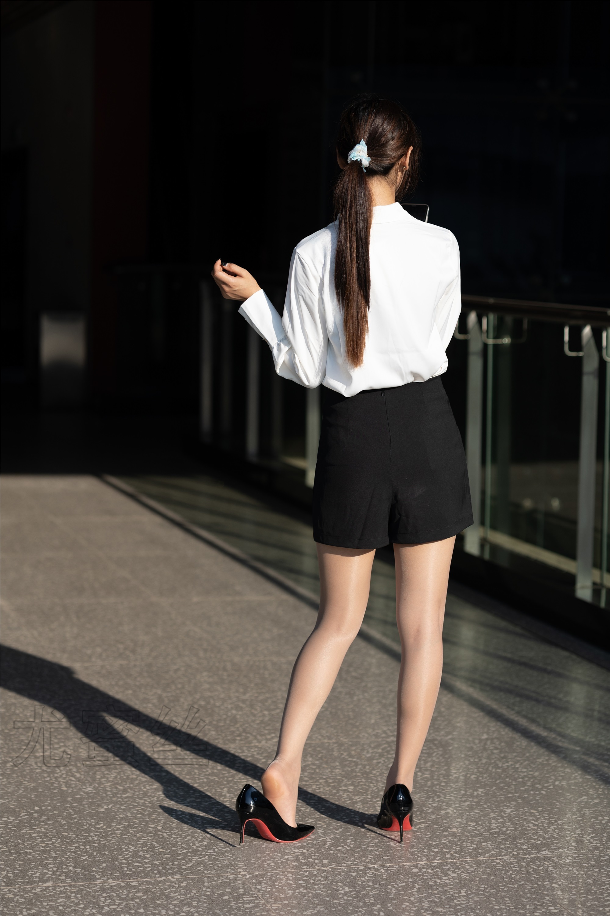 尤蜜丝 穿搭写真 NO.081